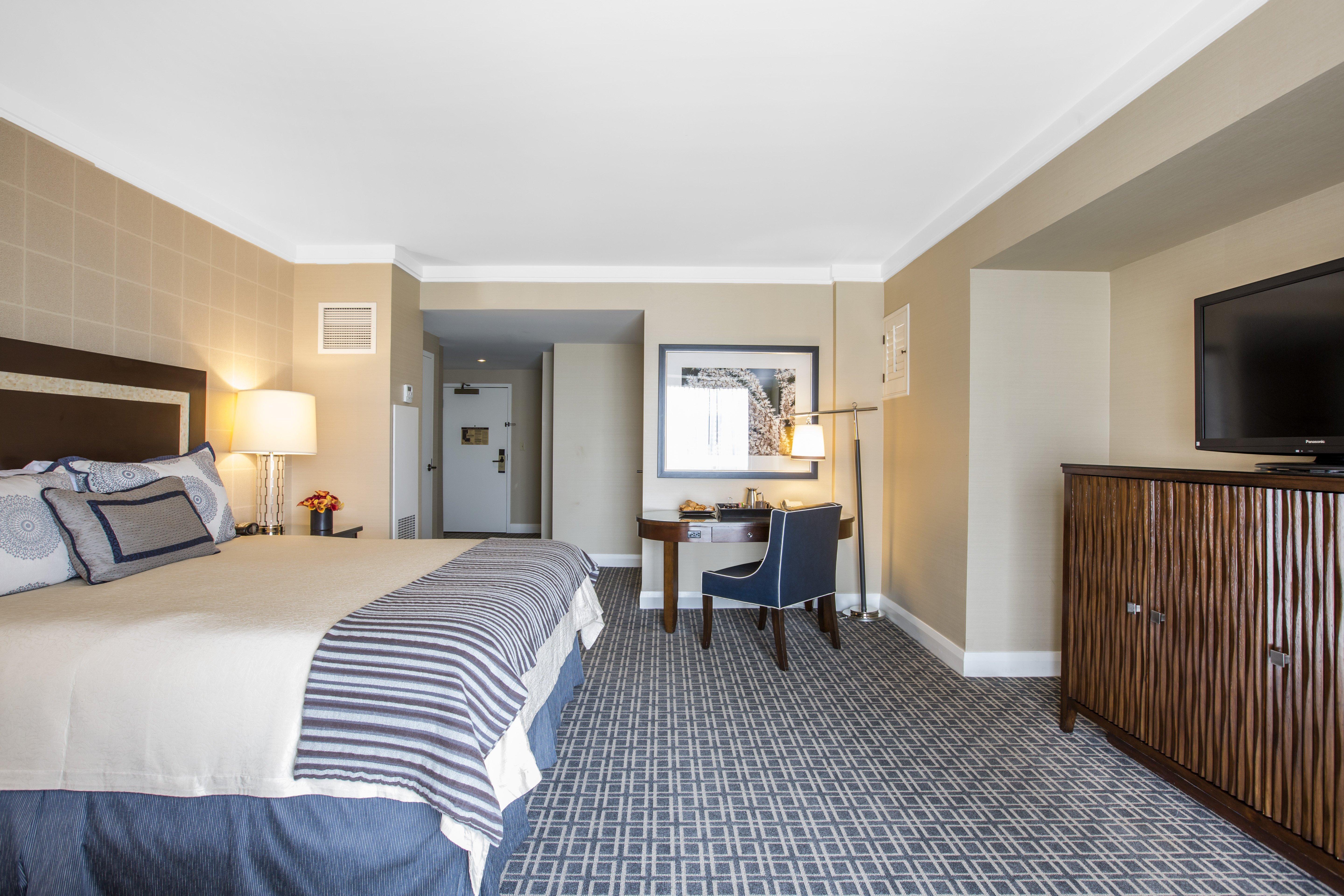 Omni Angeles 4*