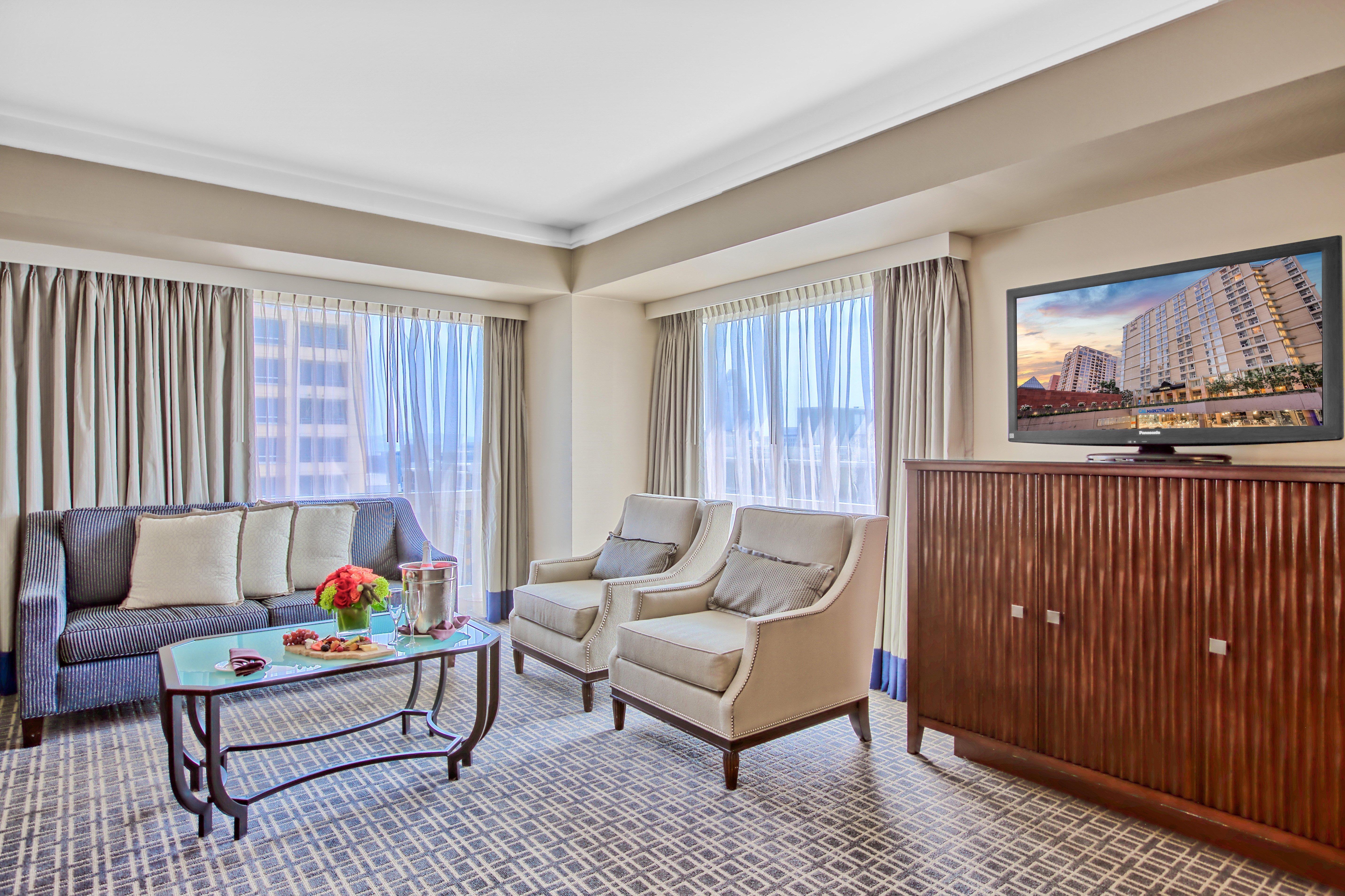 Omni Angeles Hotel 4*